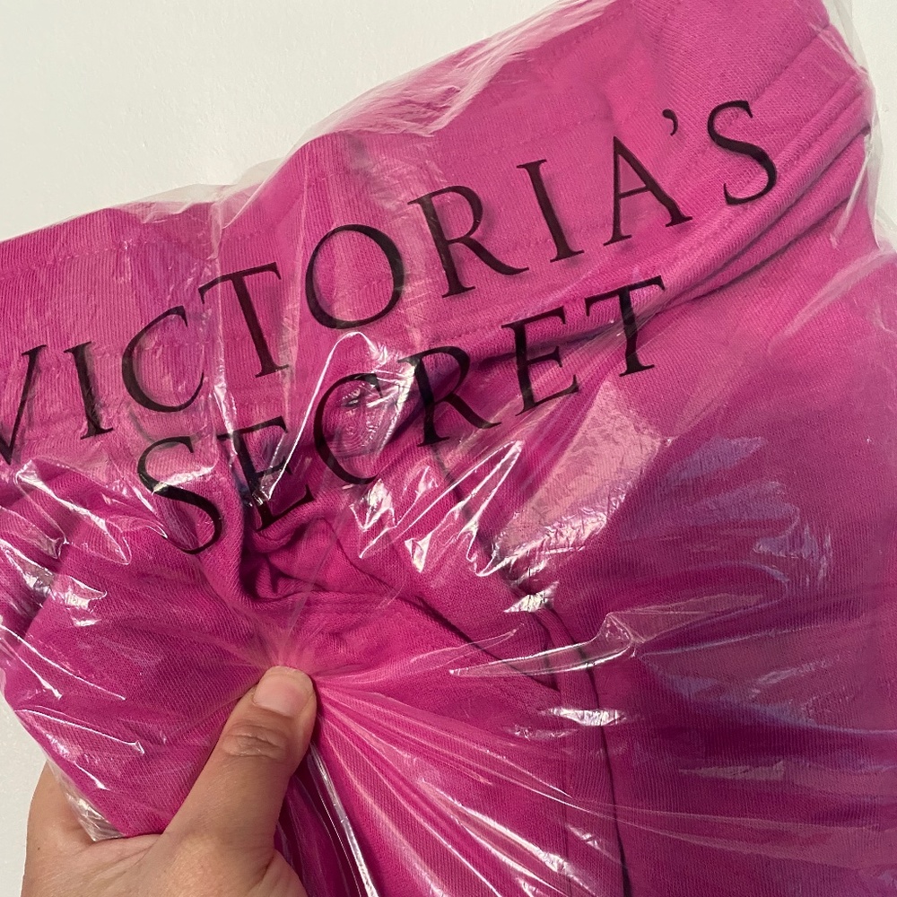 Victoria secret/Pink sweatpants/ skinny jogger